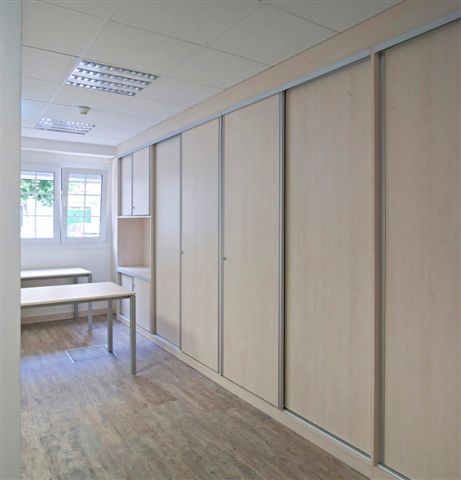 Tabique armario con puertas correderas