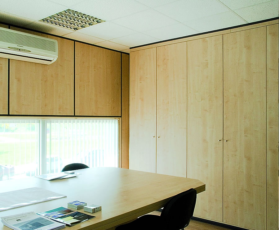 Tabique armario para oficinas